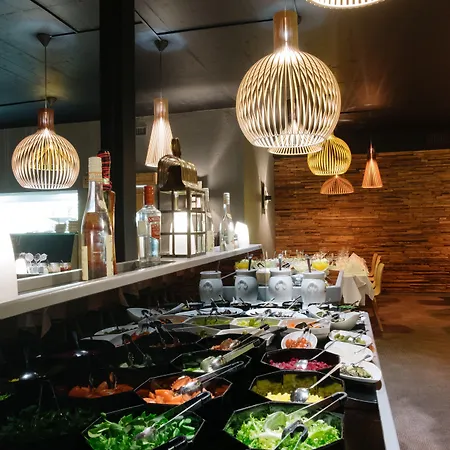 アンバサダー 4* ツェルマット