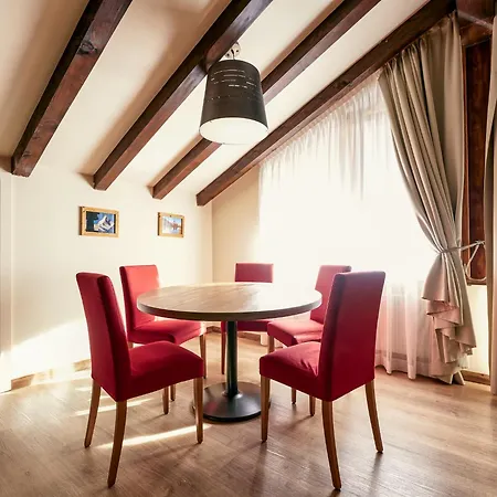 Ξενοδοχείο Ambassador 4*