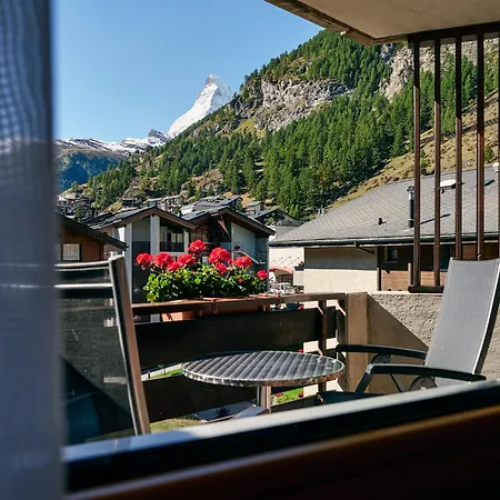 Ambassador Ζερμάτ