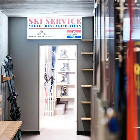 Ξενοδοχείο Ambassador 4*