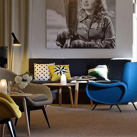 Ξενοδοχείο Ambassador