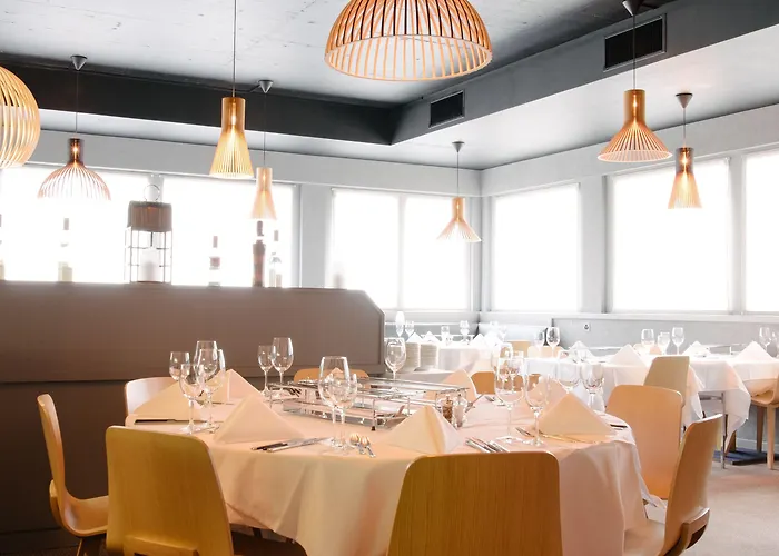 采尔马特国宾酒店 4* 采尔马特