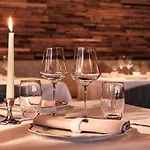أمباسادور فندق 4*