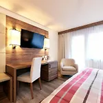 أمباسادور 4* زيرمات